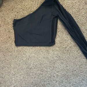 Black One-Shoulder Top